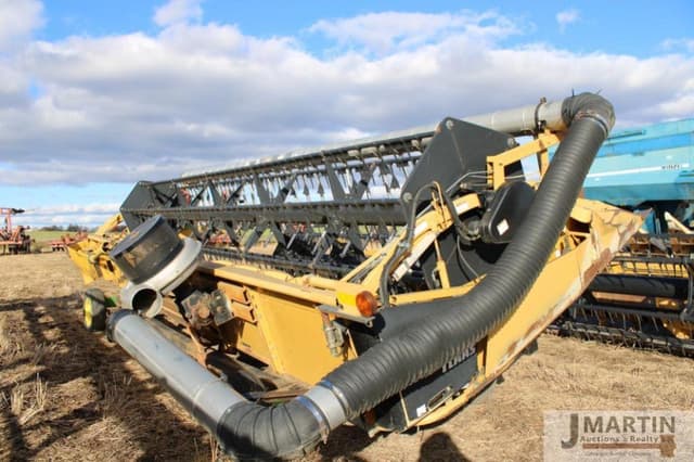 Image of CLAAS F750 equipment image 3