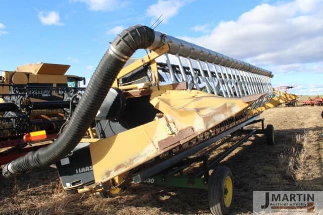 Image of CLAAS F750 equipment image 2