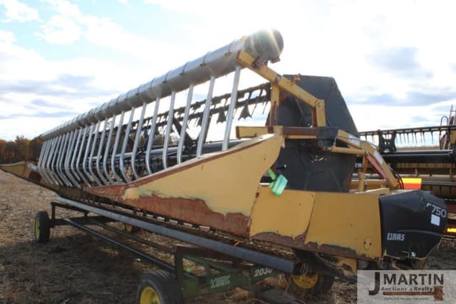 Image of CLAAS F750 equipment image 1