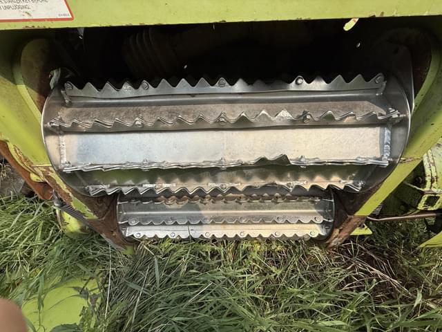 Image of CLAAS Jaguar 880 equipment image 2