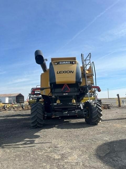 Image of CLAAS Lexion 585R equipment image 1