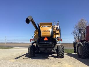 Main image CLAAS LEXION 740TT 4