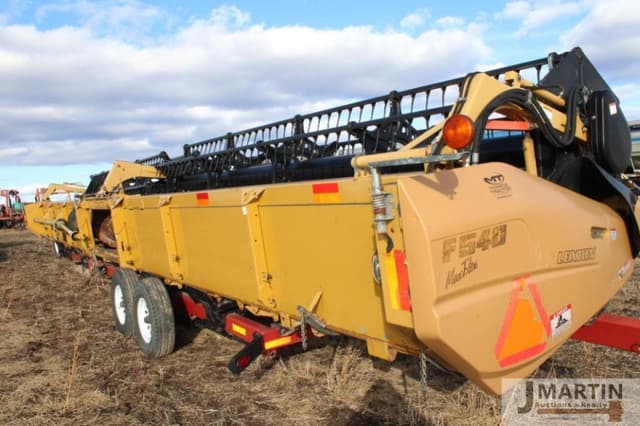 Image of CLAAS F540 equipment image 2