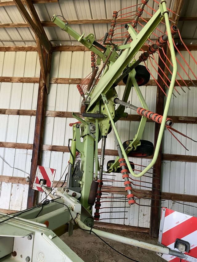 Image of CLAAS 1550 equipment image 3