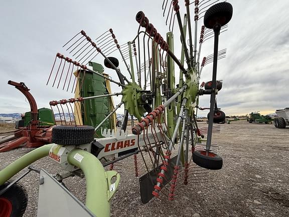 Image of CLAAS Liner 2900 equipment image 3