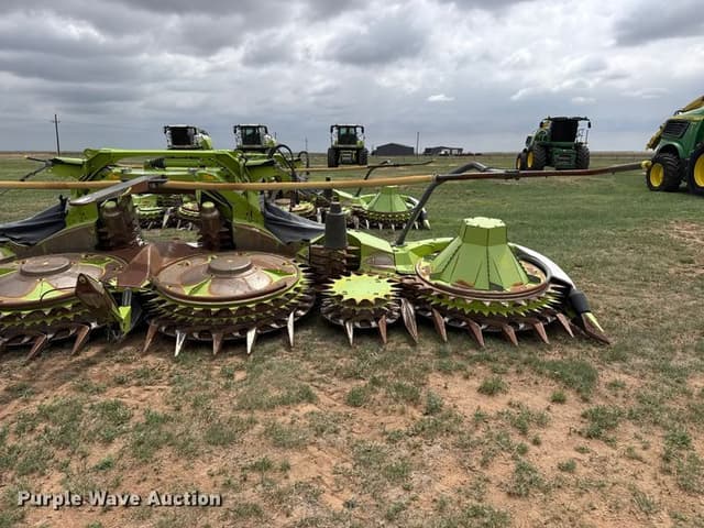 Image of CLAAS Orbis 750 equipment image 1