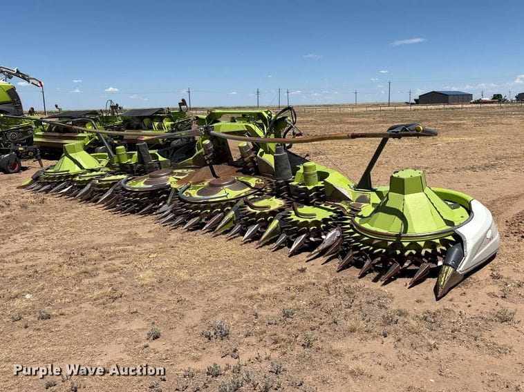 CLAAS Orbis 900 Equipment Image0