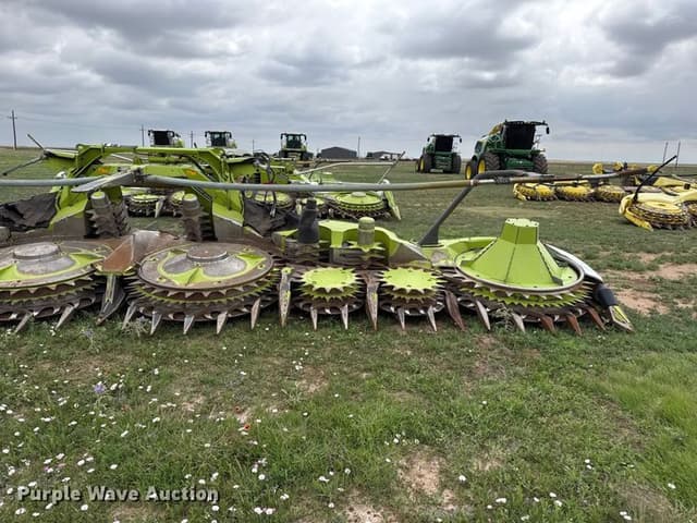 Image of CLAAS Orbis 900 equipment image 1
