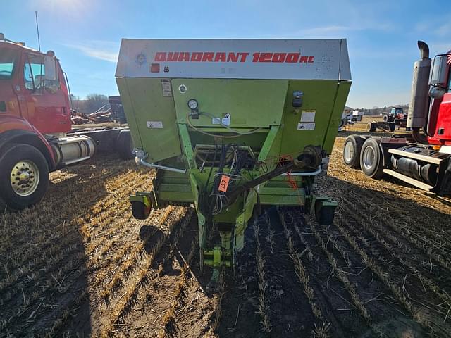 Image of CLAAS Quadrant 1200RC equipment image 1