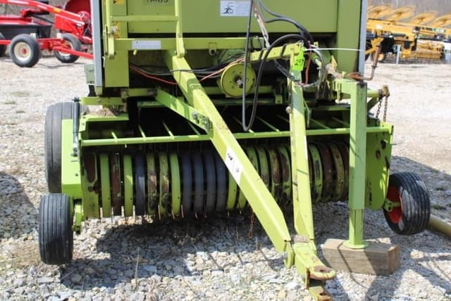 Image of CLAAS Rollant 160 equipment image 3