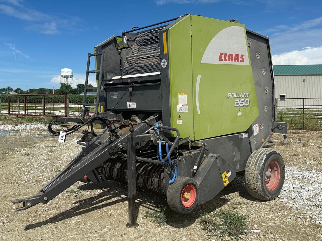 Image of CLAAS Rollant 260 Primary image