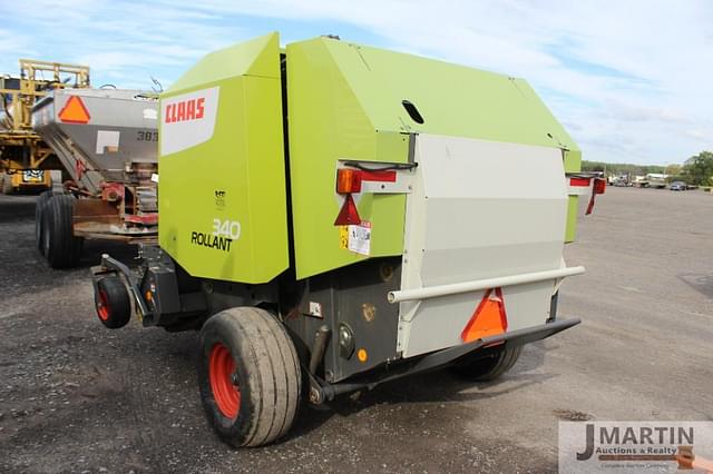 Image of CLAAS Rollant 340 equipment image 3