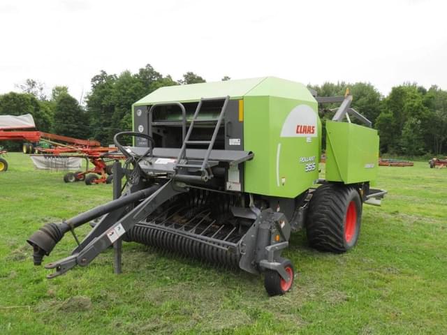 Image of CLAAS Rollant 355 equipment image 4