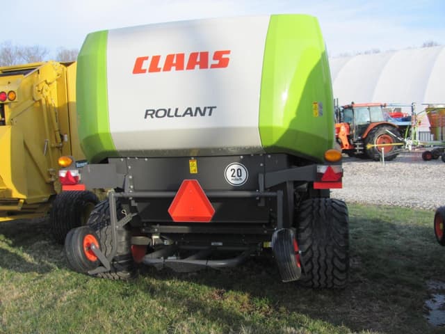 Image of CLAAS Rollant 540RC equipment image 4