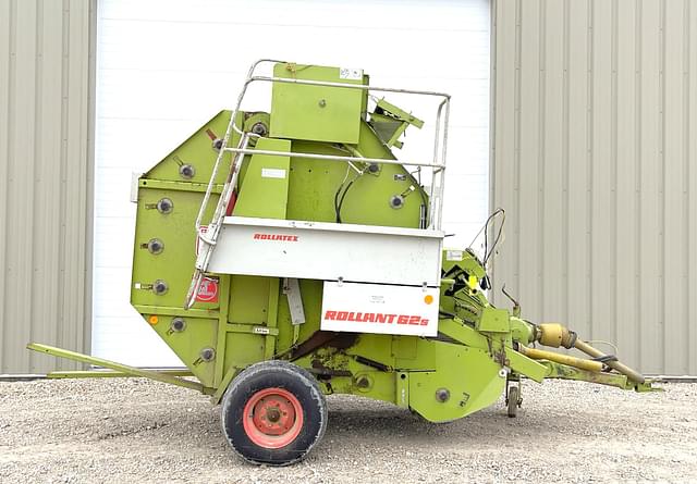 Image of CLAAS Rollant 62s equipment image 2