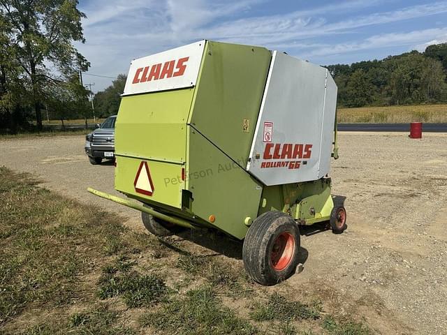 Image of CLAAS Rollant 66 equipment image 4