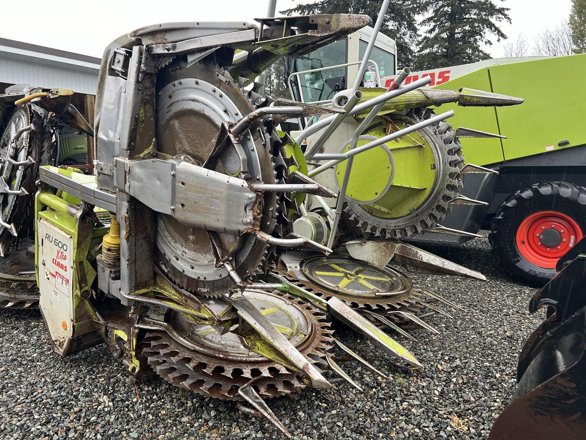 CLAAS RU600 XTRA Equipment Image0
