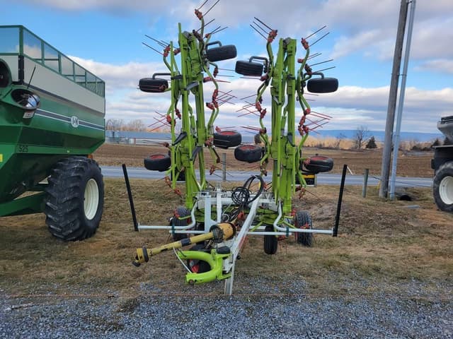 Image of CLAAS Volto 1100T equipment image 1