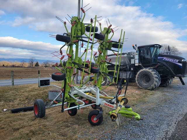 Image of CLAAS Volto 1100T equipment image 2