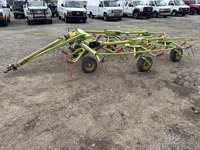 Image of CLAAS Volto 75T equipment image 2