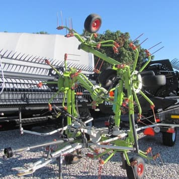 Main image CLAAS Volto 800 TH