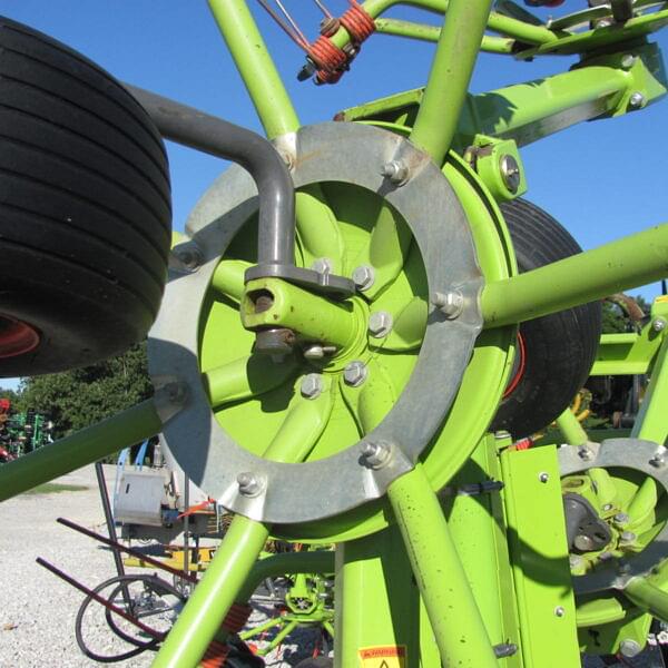 Image of CLAAS Volto 800 TH equipment image 2