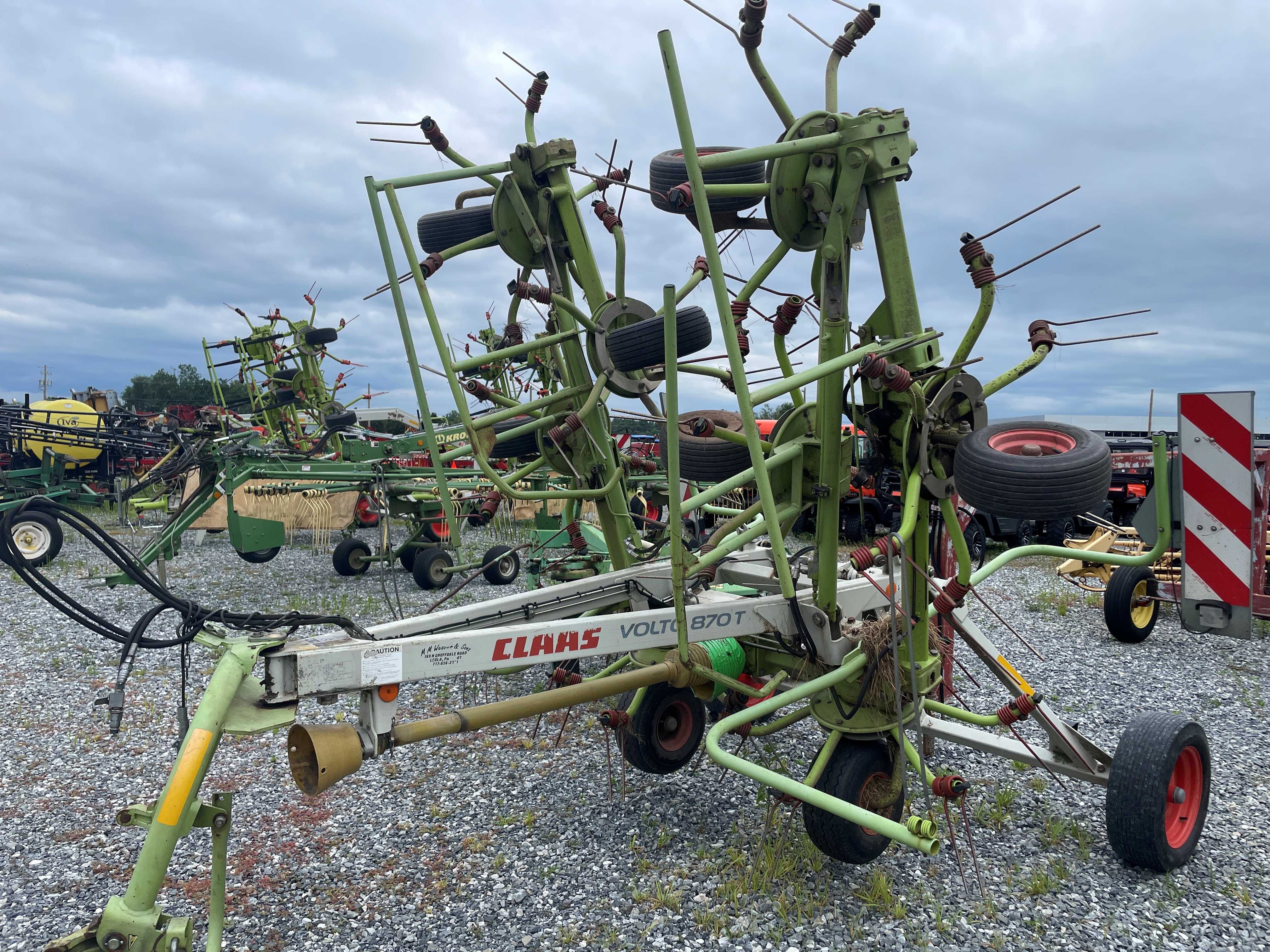 CLAAS Volto 870T Equipment Image0