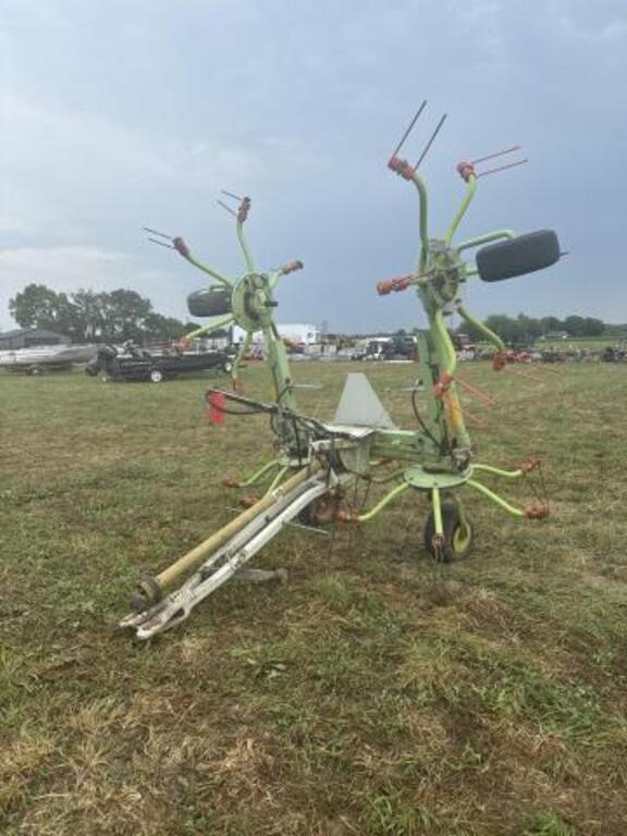 Image of CLAAS Volto 52T Primary image