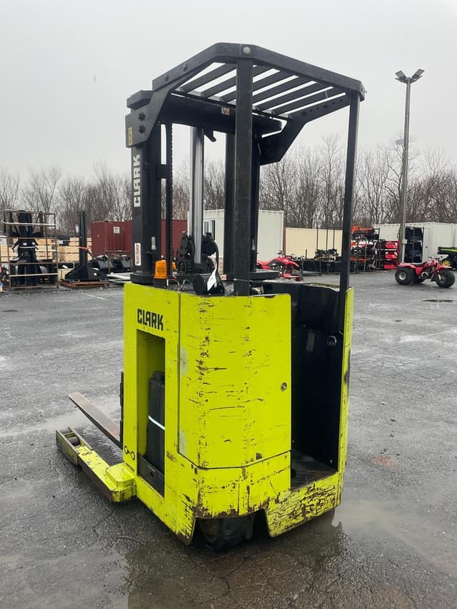 Image of Clark NP300-XX30 equipment image 3