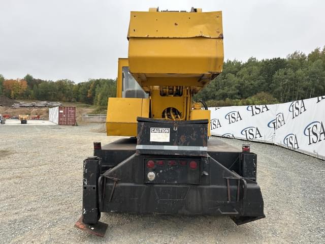 Image of Clark 720 equipment image 3