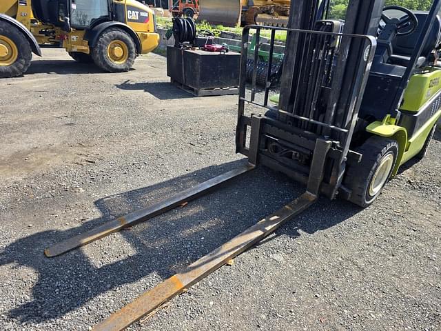 Image of Clark C25L equipment image 1