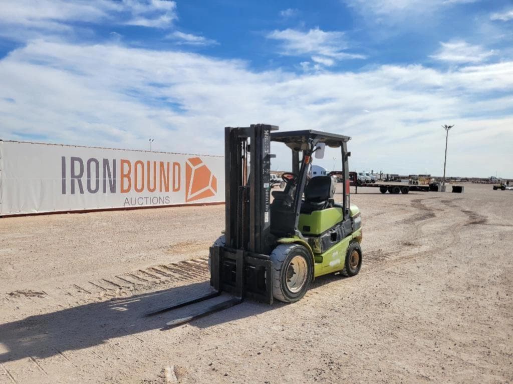 Image of Clark C30D Primary image