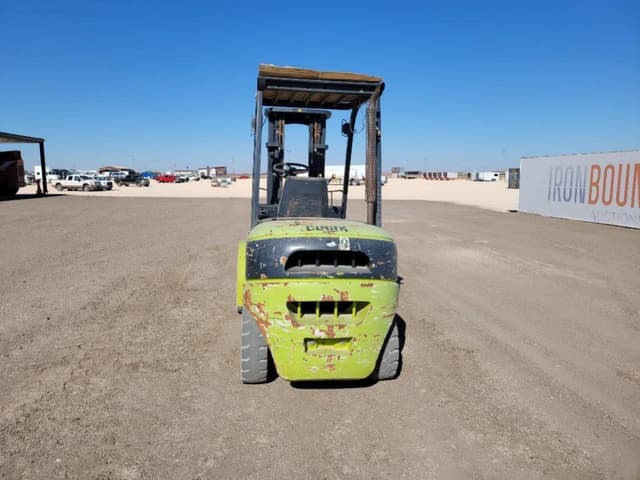 Image of Clark C30D equipment image 3