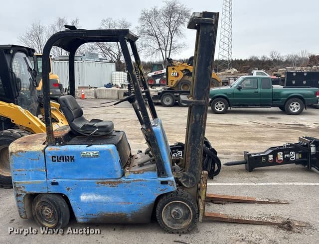 Image of Clark C500-40 equipment image 3