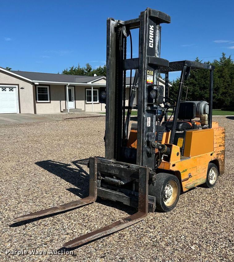 SOLD - Clark C500-70 Lot No. OM9596 Construction with 421 Hrs | Tractor ...