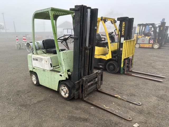 Image of Clark C500 equipment image 1