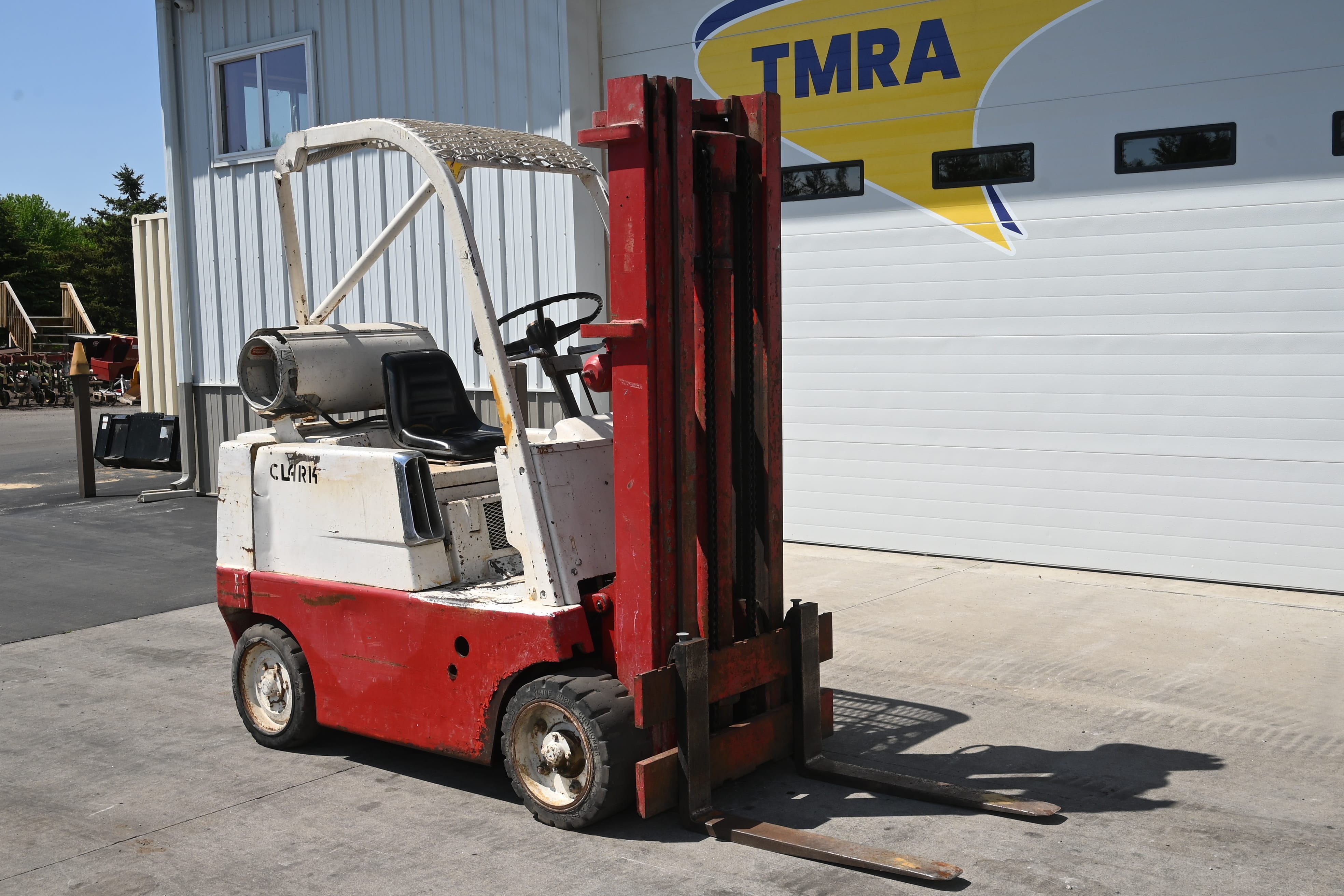 Main image Clark C50