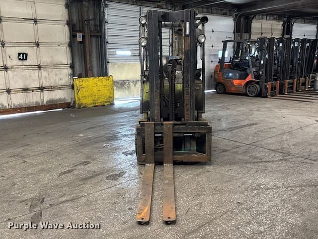 Image of Clark CGC30 equipment image 1