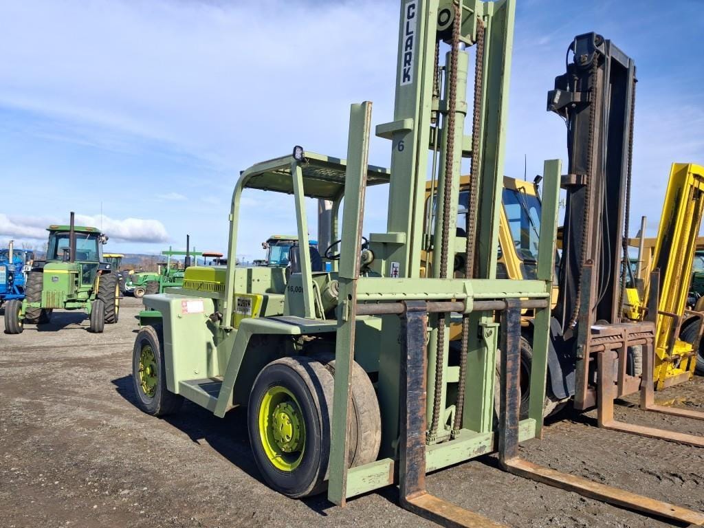 Clark CHY160D Equipment Image0