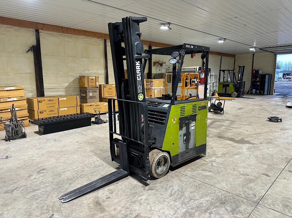 Clark ESX20  Equipment Image0
