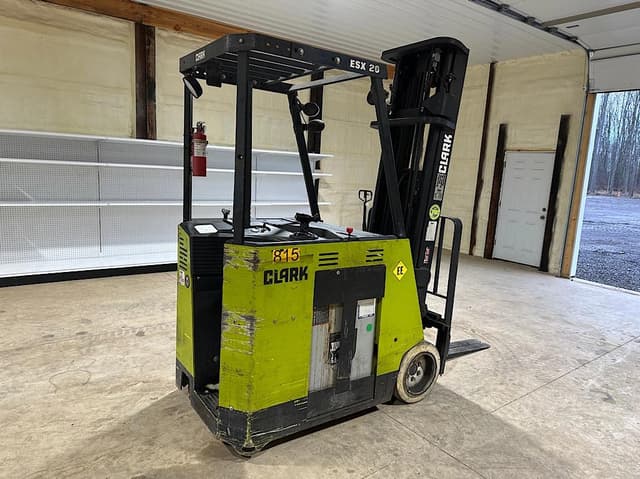 Image of Clark ESX20  equipment image 3