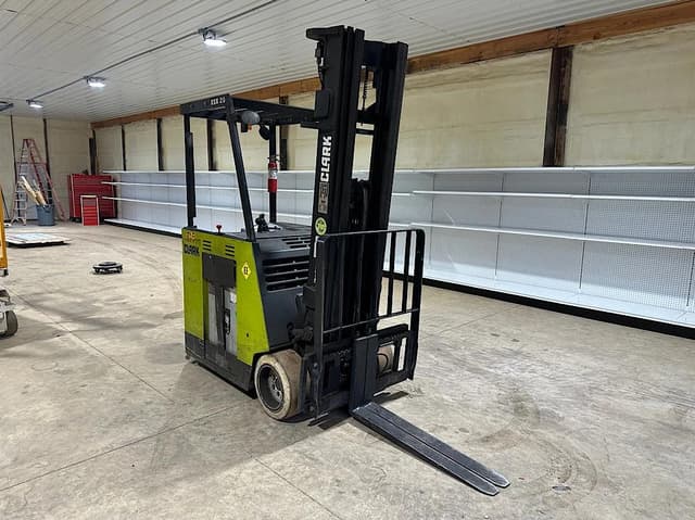 Image of Clark ESX20  equipment image 1