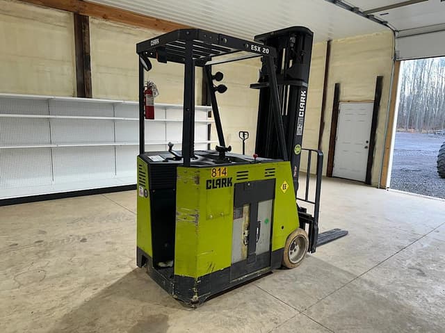 Image of Clark ESX20 equipment image 3