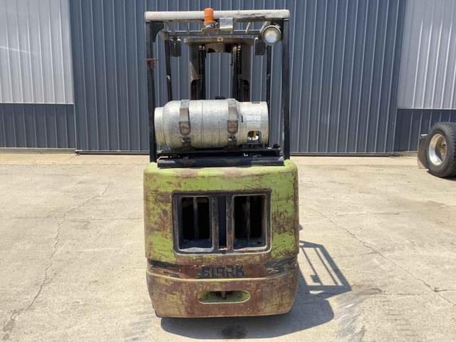 Image of Clark CGC25 equipment image 2