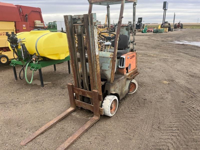 Main image Clark C25B