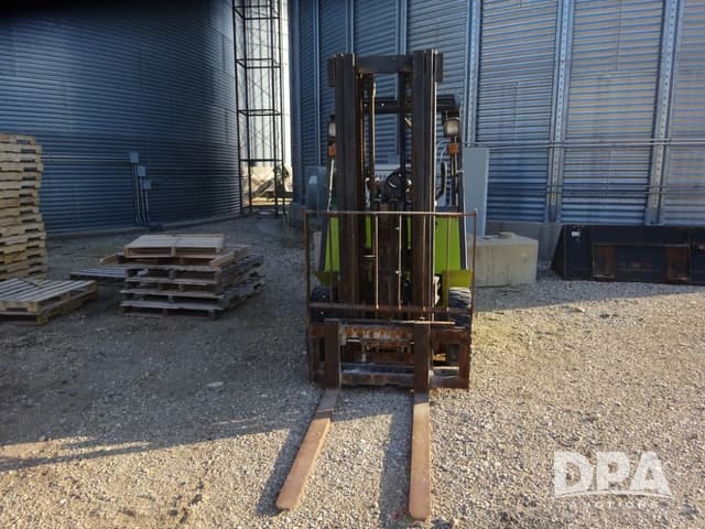 Image of Clark CMP25L equipment image 3