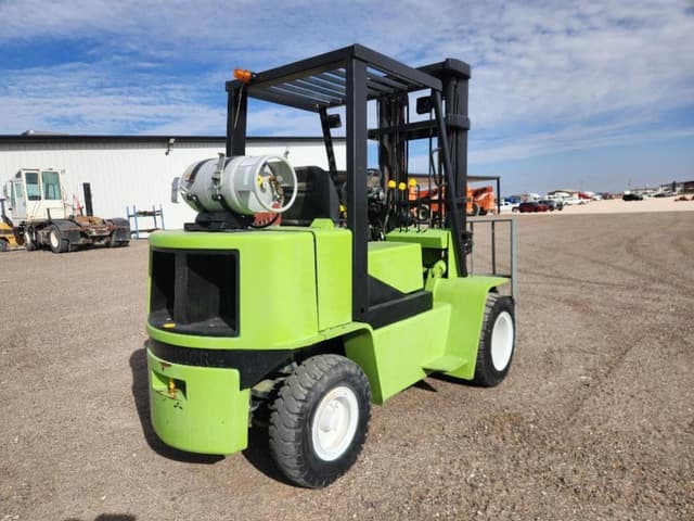 Image of Clark GPX40 equipment image 3