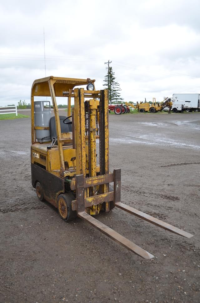Image of Clark CF2-533 equipment image 1