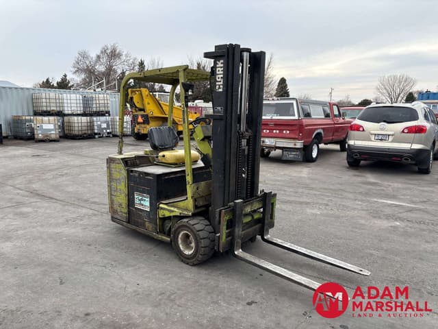 Image of Clark TW40B equipment image 1