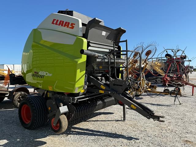 Image of CLAAS Variant 480RF equipment image 1